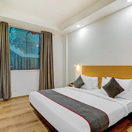Townhouse Sector 30 Near Botanic Garden Of Indian Republic Hotel Noida Exterior foto