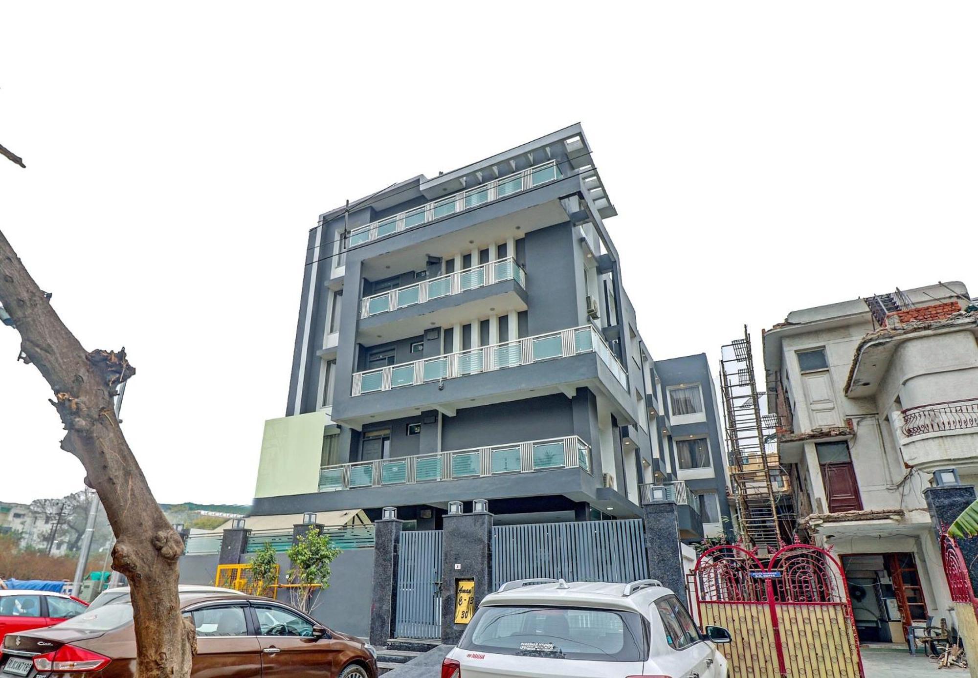 Townhouse Sector 30 Near Botanic Garden Of Indian Republic Hotel Noida Exterior foto