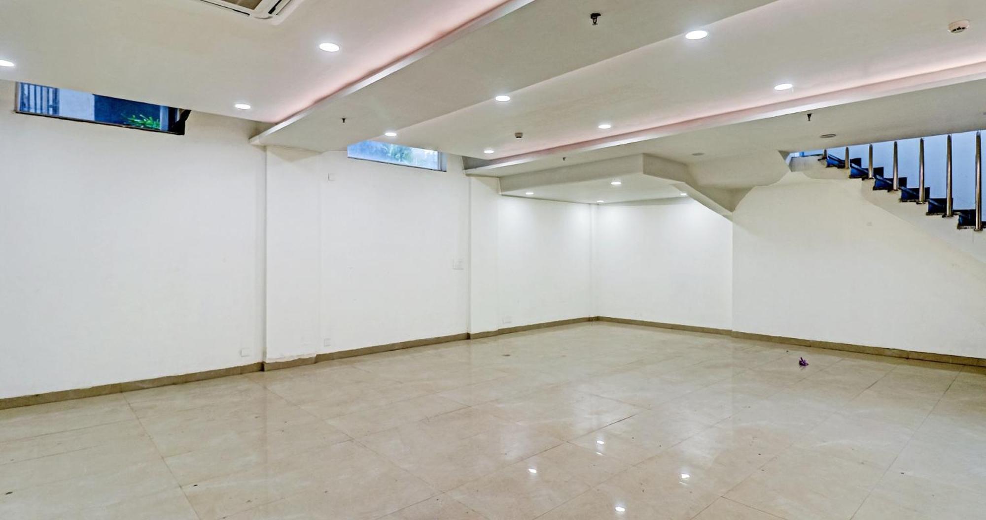 Townhouse Sector 30 Near Botanic Garden Of Indian Republic Hotel Noida Exterior foto