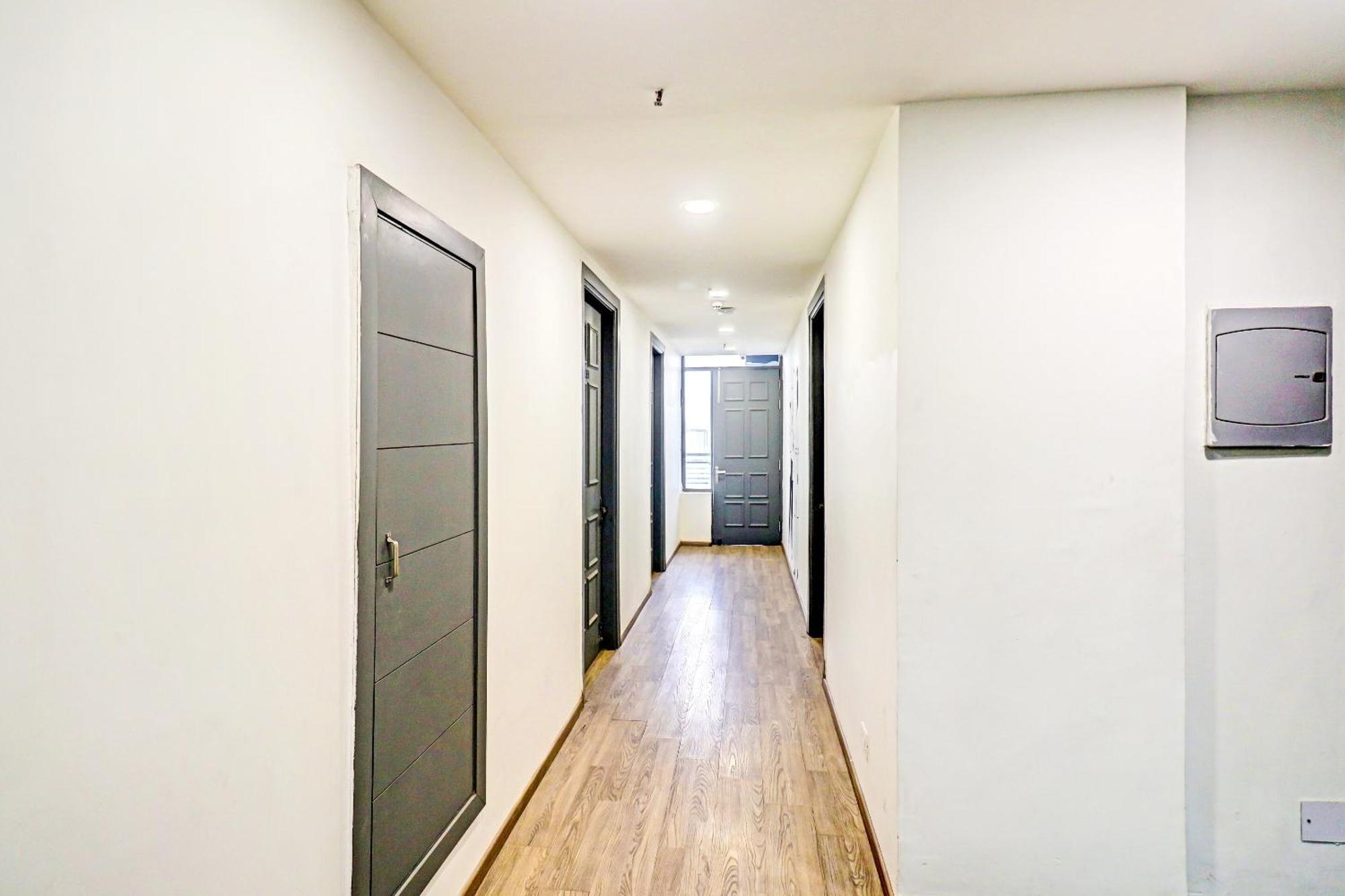 Townhouse Sector 30 Near Botanic Garden Of Indian Republic Hotel Noida Exterior foto